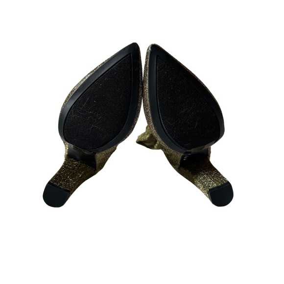 NWOT Banboo Golden Glitter Boots. Size 5. - Picture 3 of 3